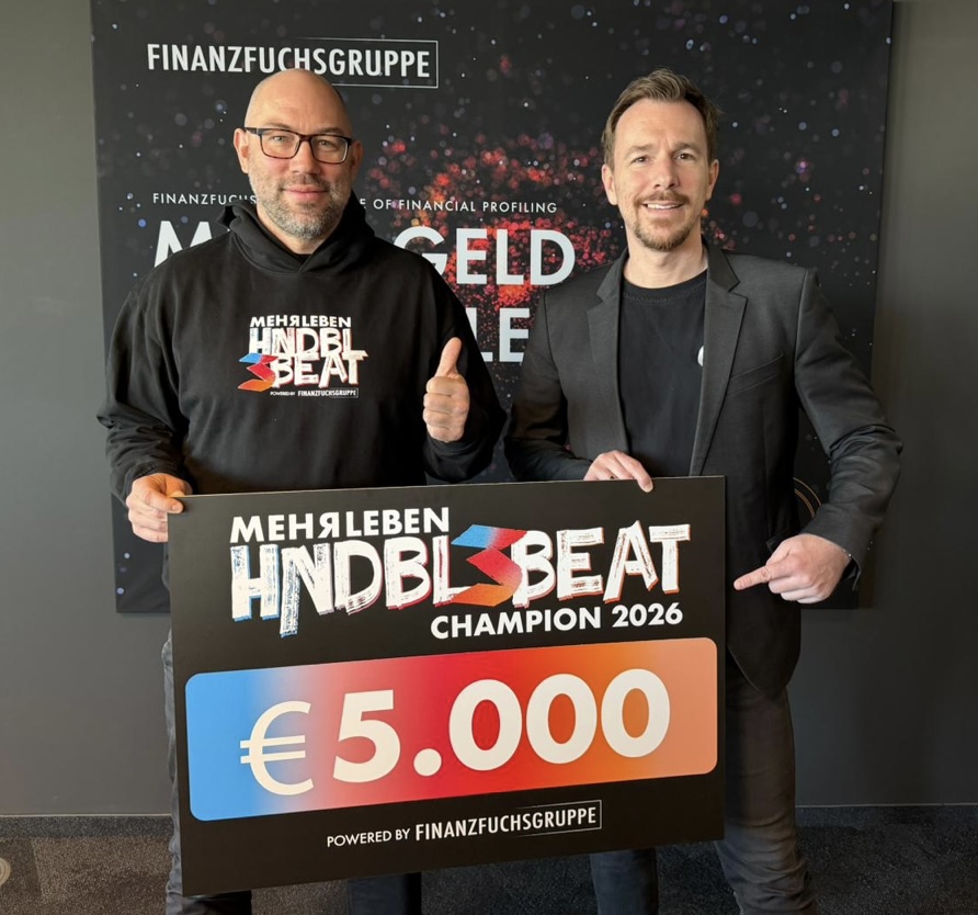  Erfolgreiche Premiere des MEHЯ LEBEN HNDBL3BEAT powered by Finanzfuchsgruppe: HLA und Finanzfuchsgruppe ziehen Bilanz!