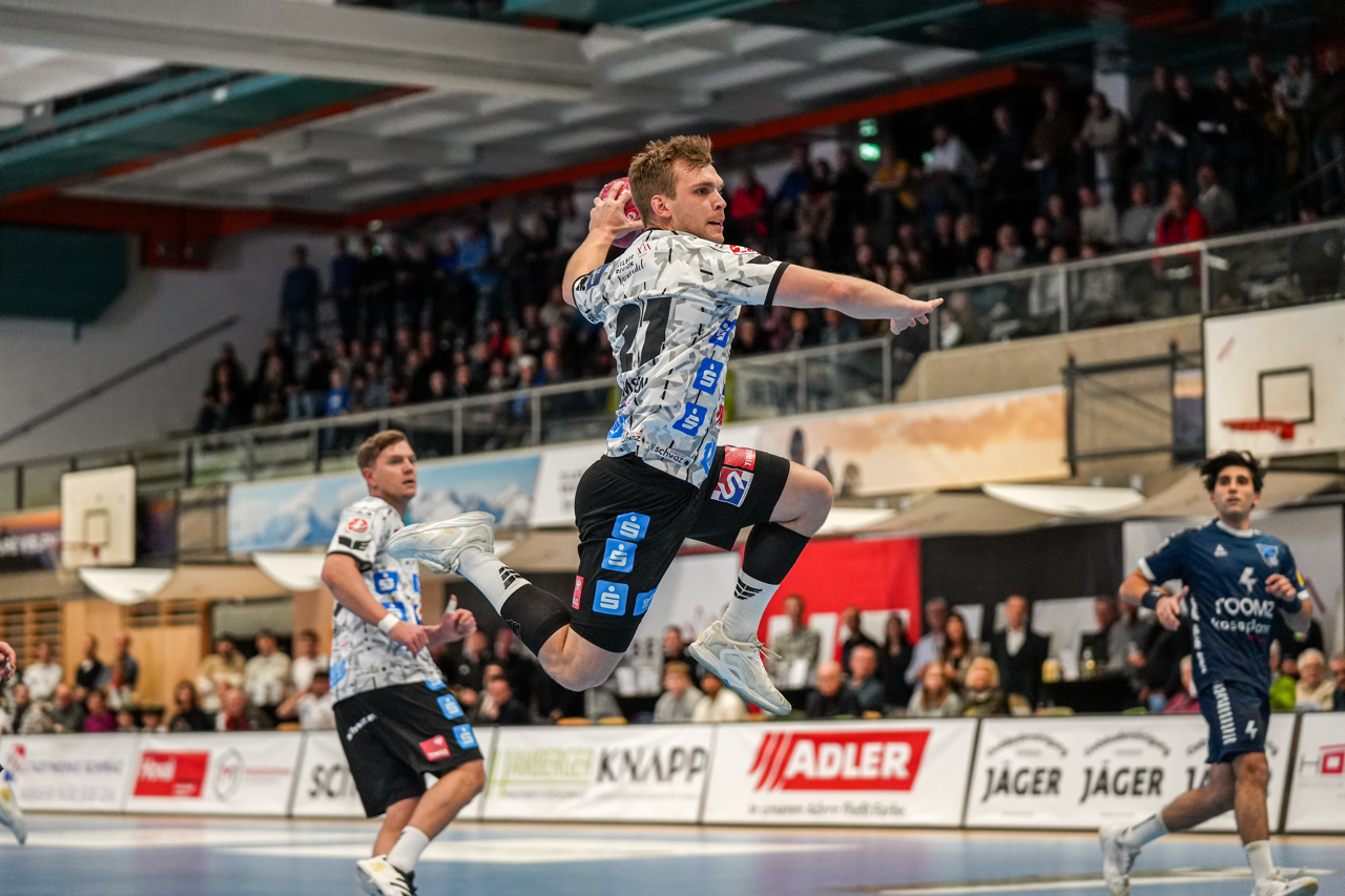 Heimerfolge in der HLA MEISTERLIGA: Adler und KREMS siegen