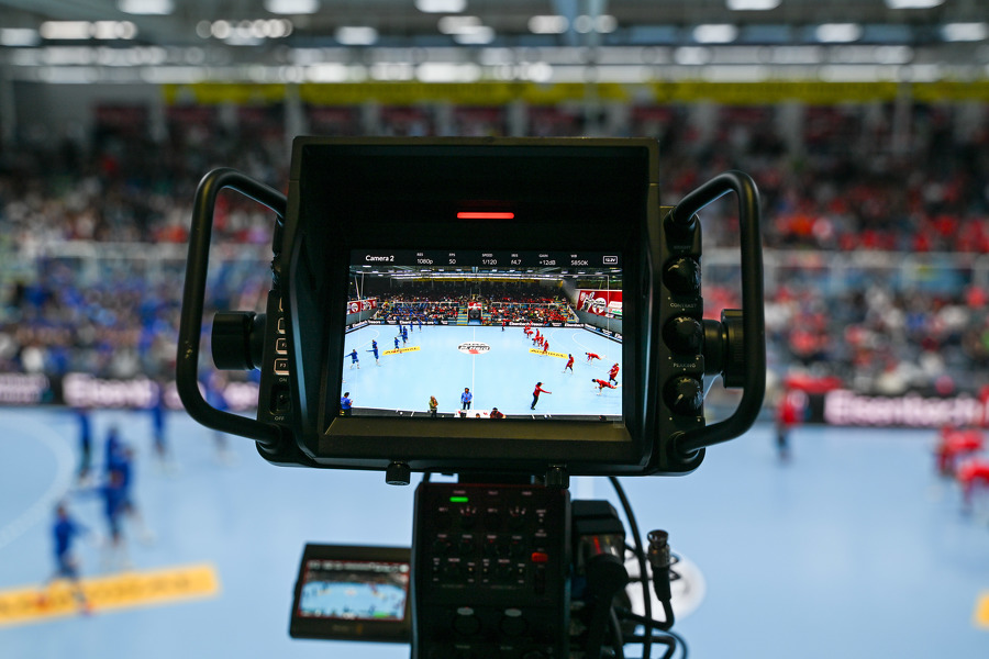 #GeballteLeidenschaft direkt auf deinem Screen - alle Spiele live auf Sport Krone!